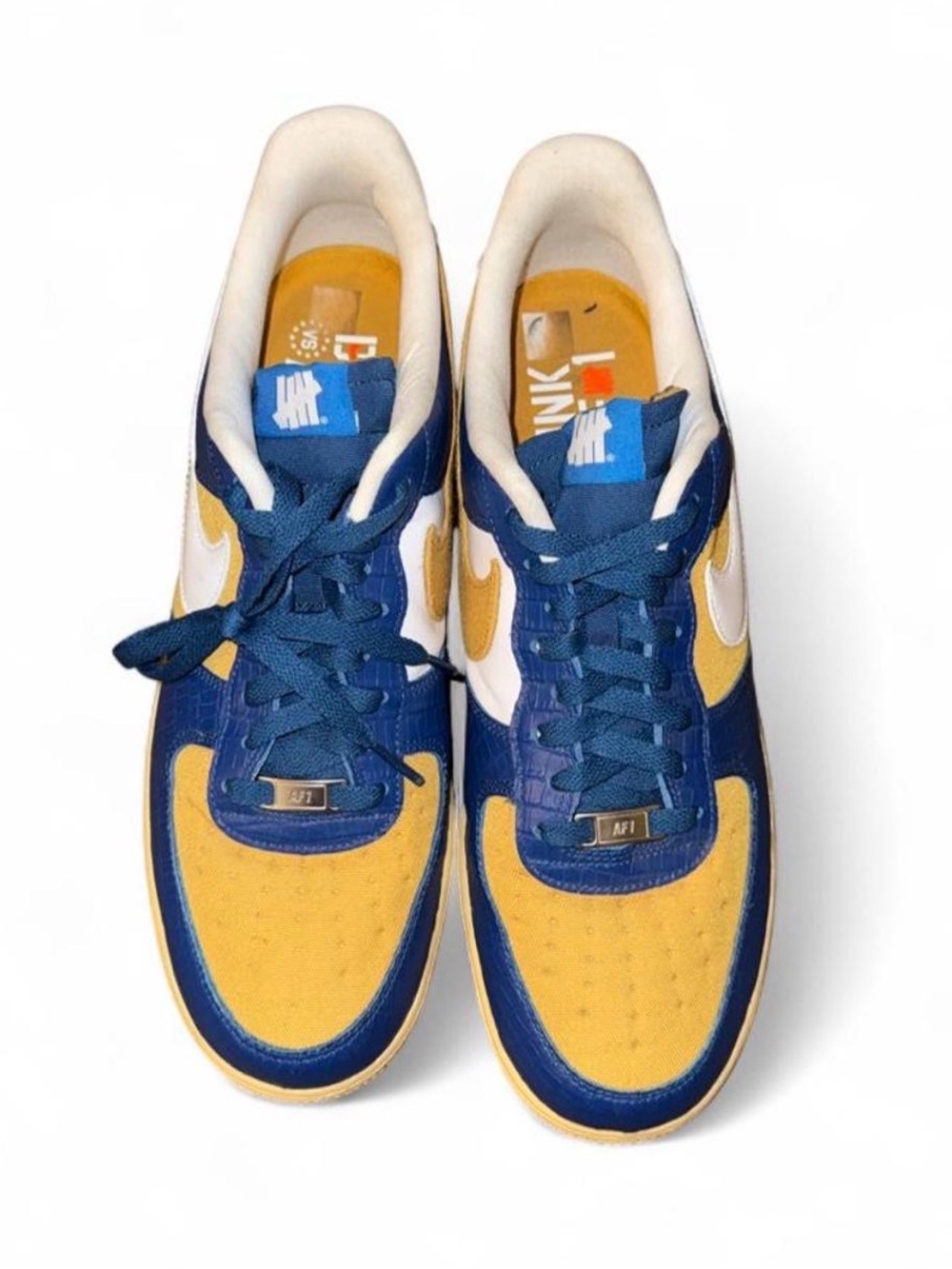 Nike Men’s Low-Top Athletic Shoes in Blue and Yellow